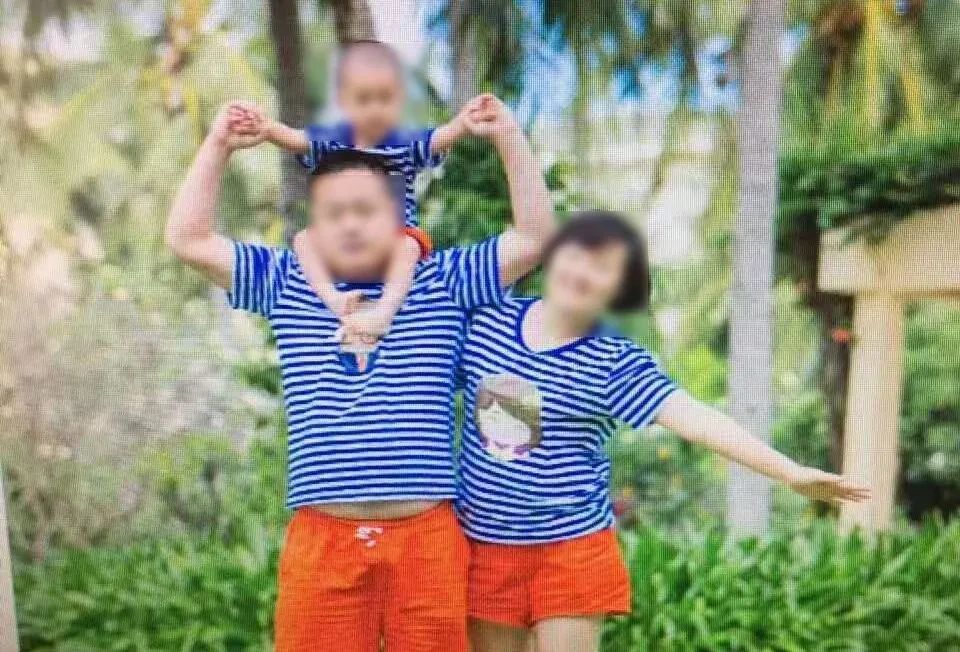 图为陈某一家