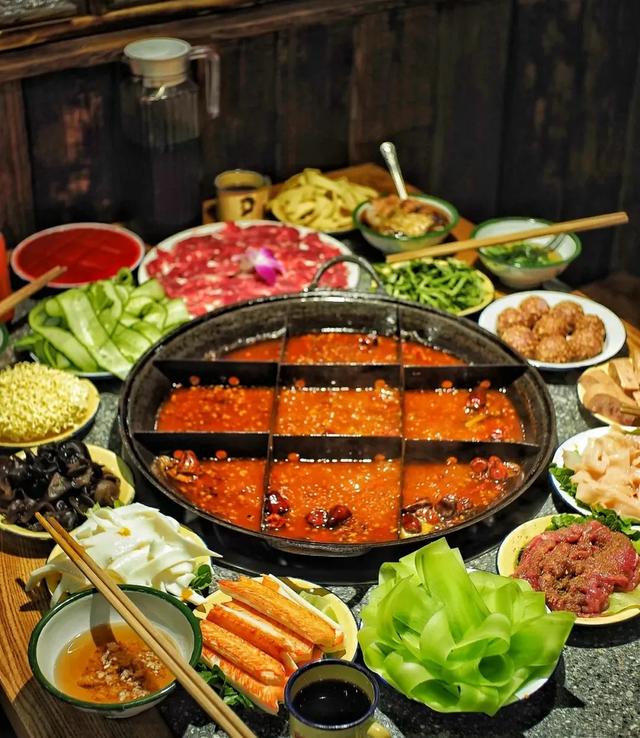 洪崖洞火锅——重庆景区美食第三弹__凤凰网