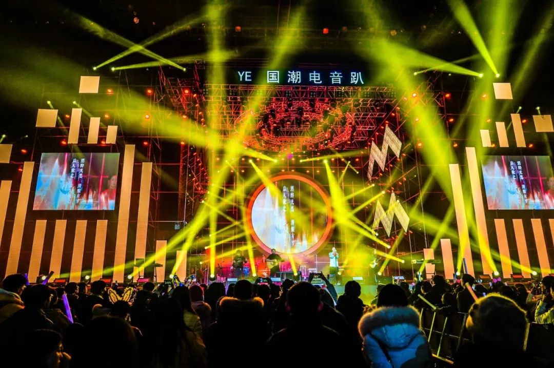 新年第一周!南京的时髦精都去了同一个地方