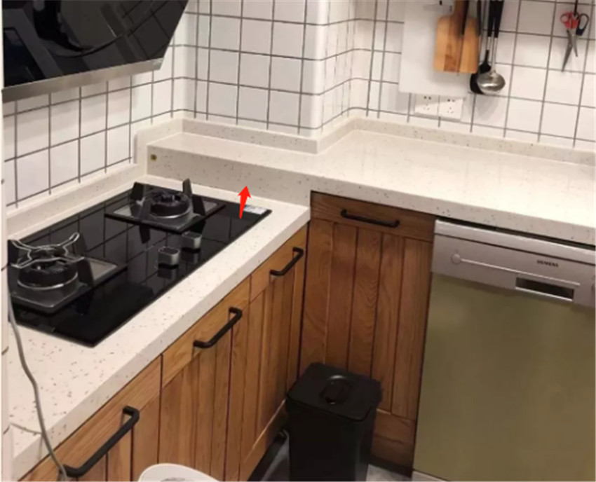 厨房做出高低台,耐用好看不说,还不再担心炒菜洗碗闪到腰了