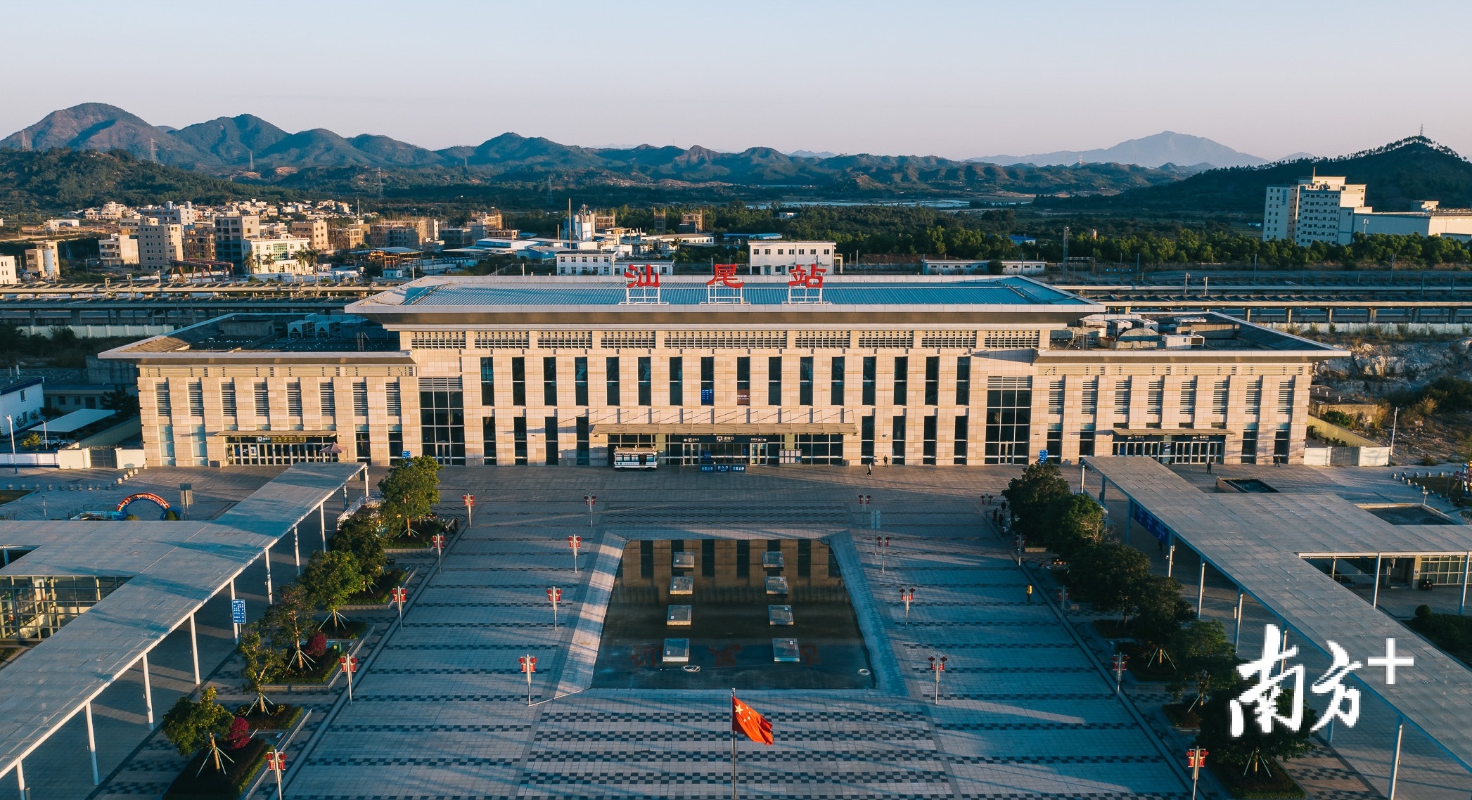 动员会上,汕尾市委书记发出"突围七问"