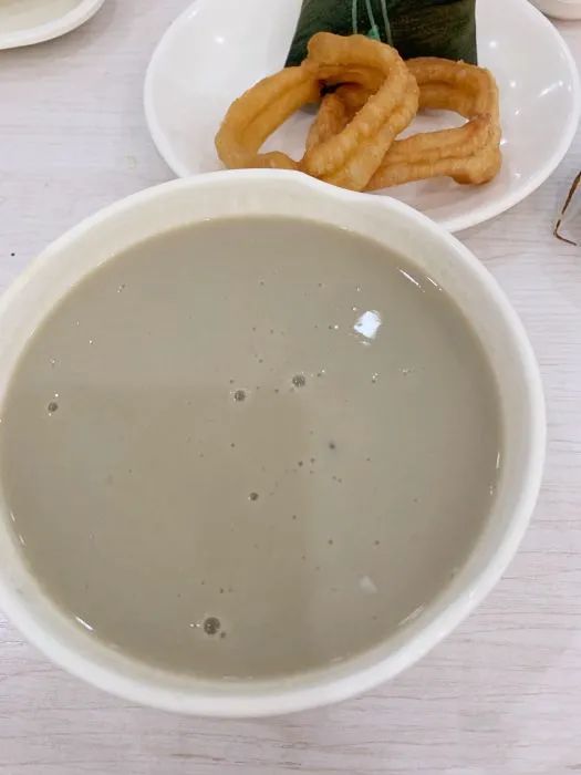 北京人喝豆汁儿都是被灌出来的