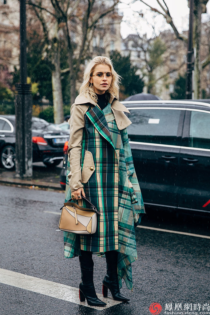 风衣穿搭20搭配短靴稳坐初春c位