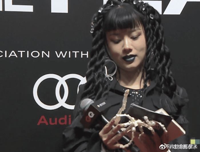 007ozWw4ly1gldymklxzyj30jg0erdgm