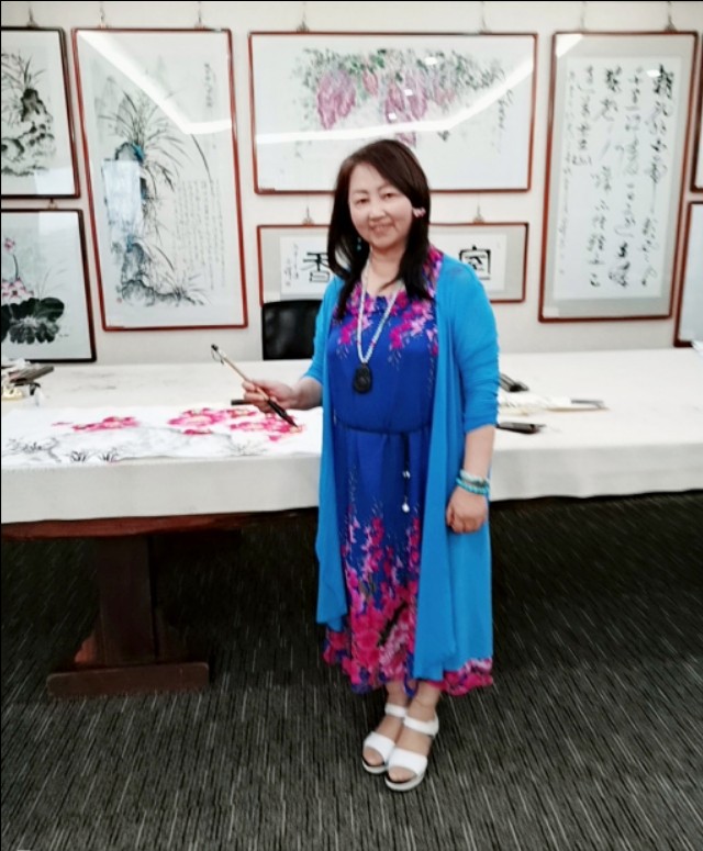 兰兰化兰 不同凡香__凤凰网