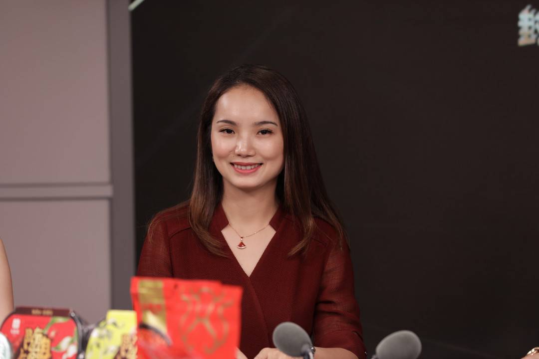 是什么原因?让大龙燚疫情期,外卖业务暴增547%__凤凰网