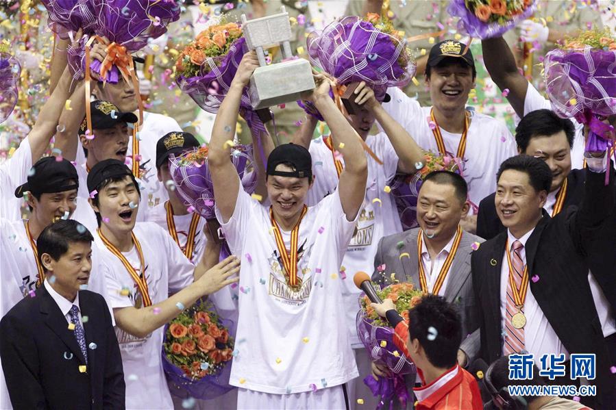 cba广东队十冠之路