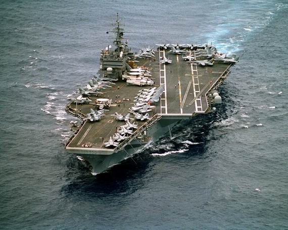 資料圖片：美國(guó)海軍“羅斯福”號(hào)航母