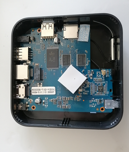 五大电视盒子拆机测评:价格相差三四倍到底差距在哪儿!