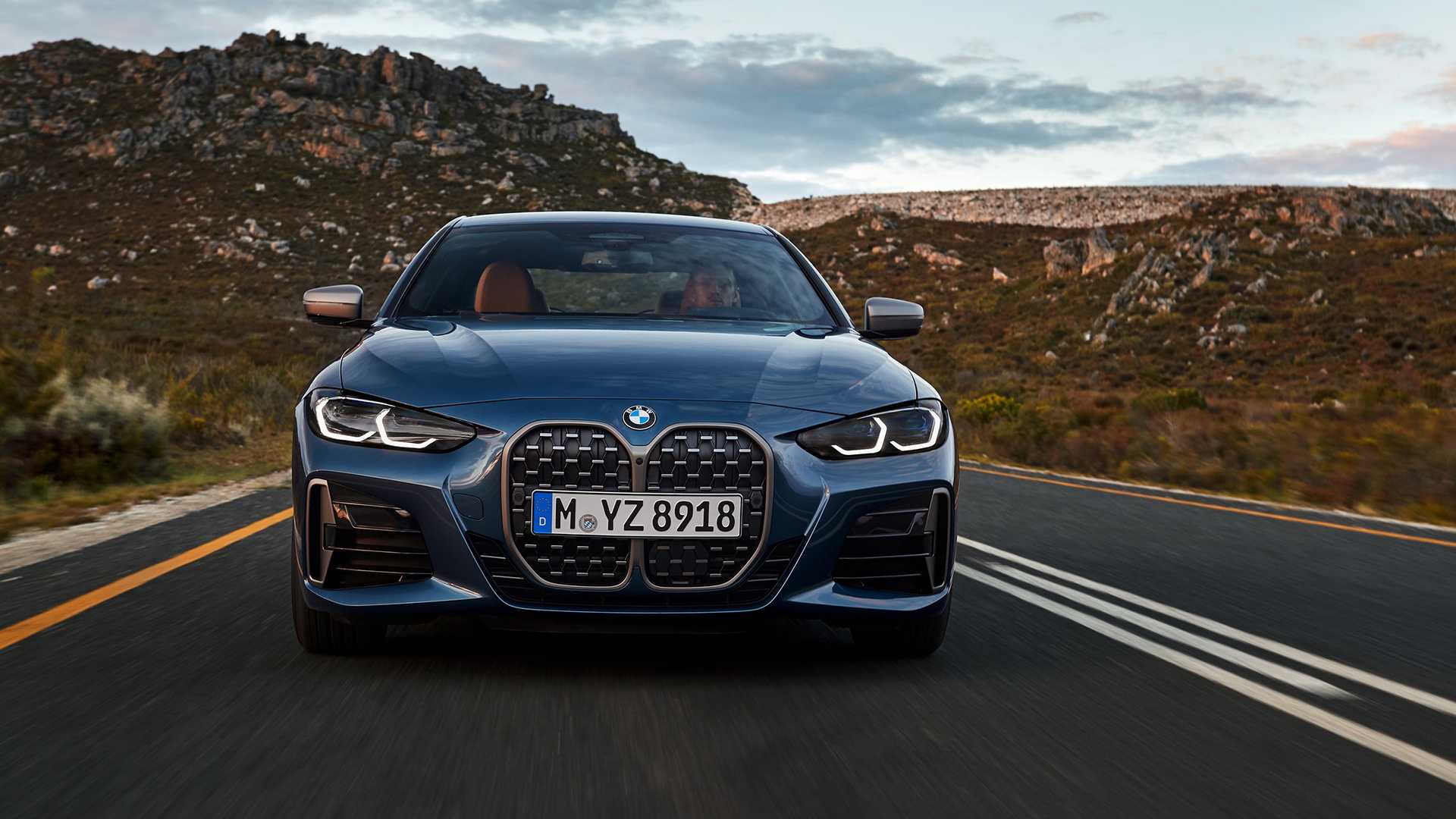 巨型双肾格栅48v轻混动力新宝马4系全球首次亮相