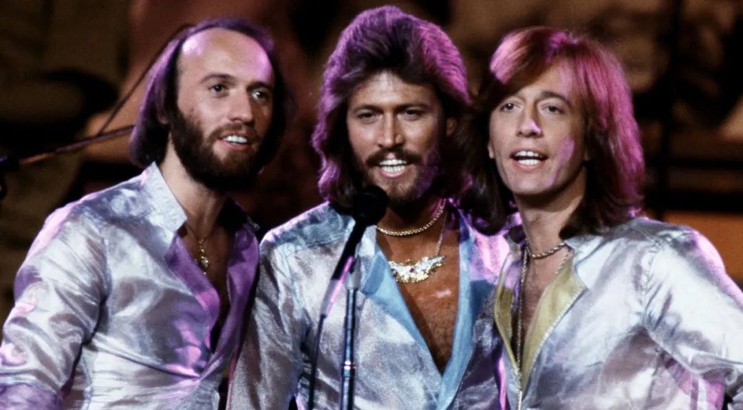 Bee Gees传记电影开拍！最美三重唱将重现大银幕__凤凰网