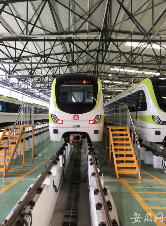 合肥地铁5号线南段23列车全部到位