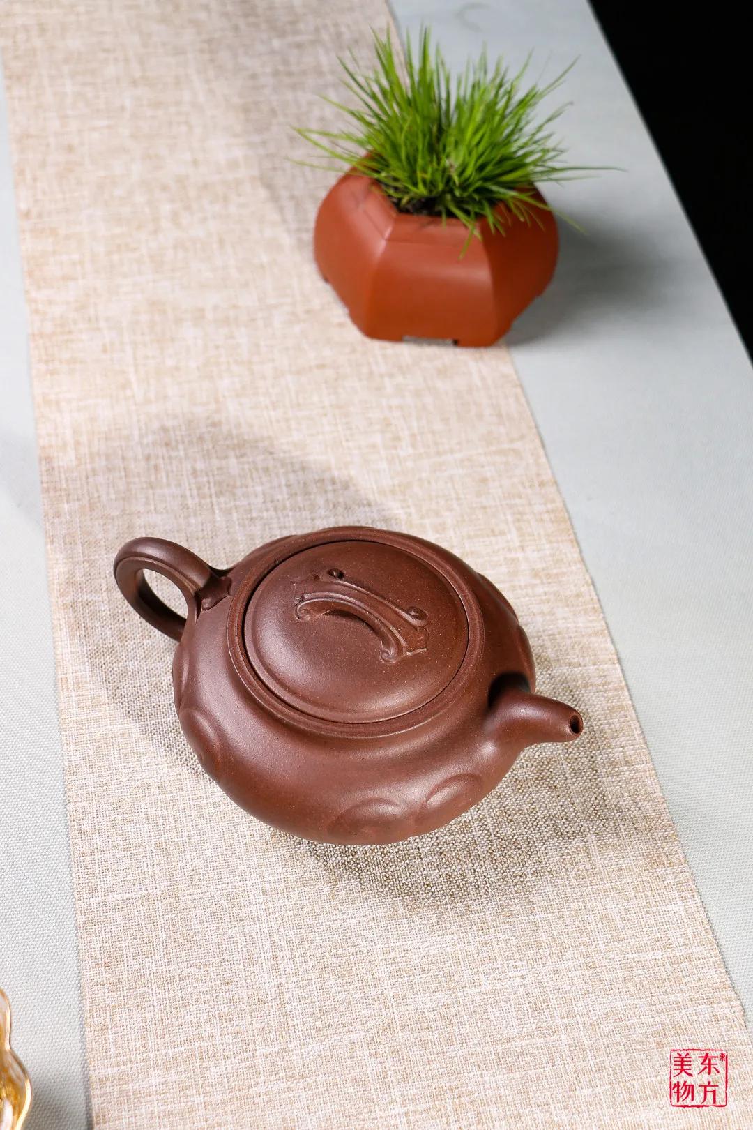 顾景舟的"制壶客师"——储铭《如意》