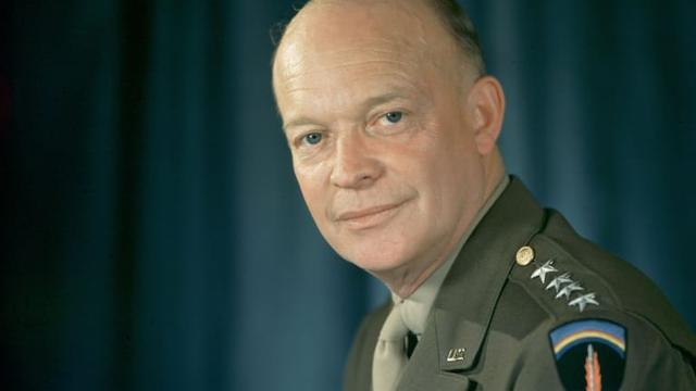 蒙哥马利改变计划犯众怒巴顿为何选择服从与海军争吵取消参战