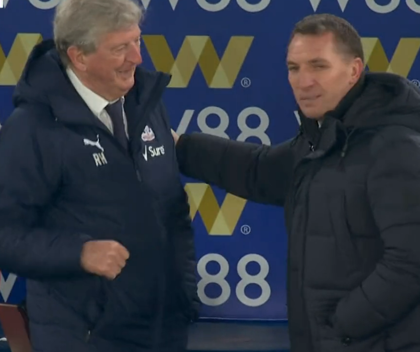 《哈里·凯恩的未来：列维的坚守与曼联的追求》