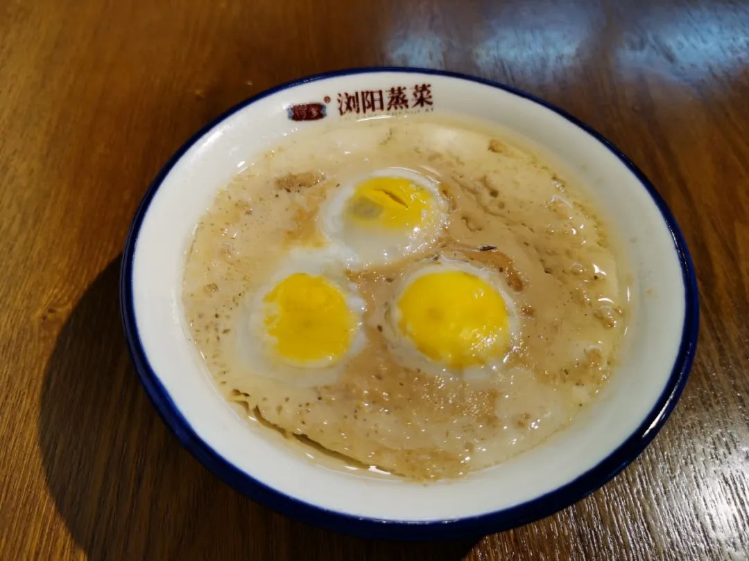 勾起儿时记忆的小碗浏阳蒸菜茶油生日蛋