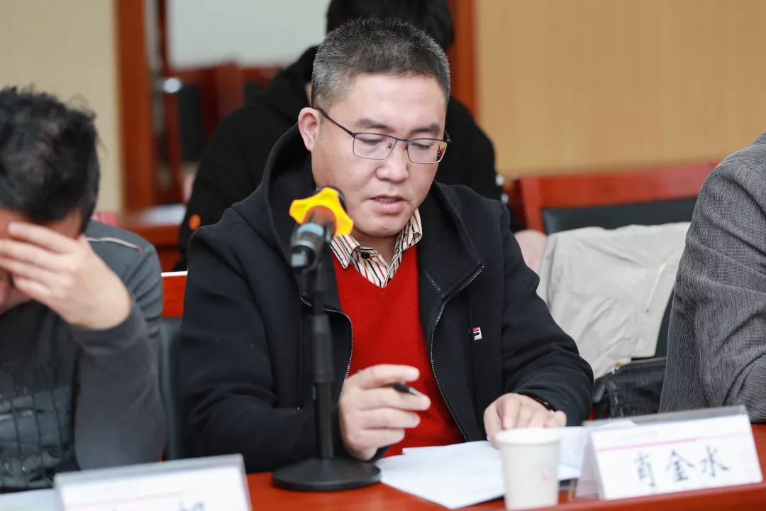 监事肖金水表示基金会2019年工作,财务状况等符合制度规定