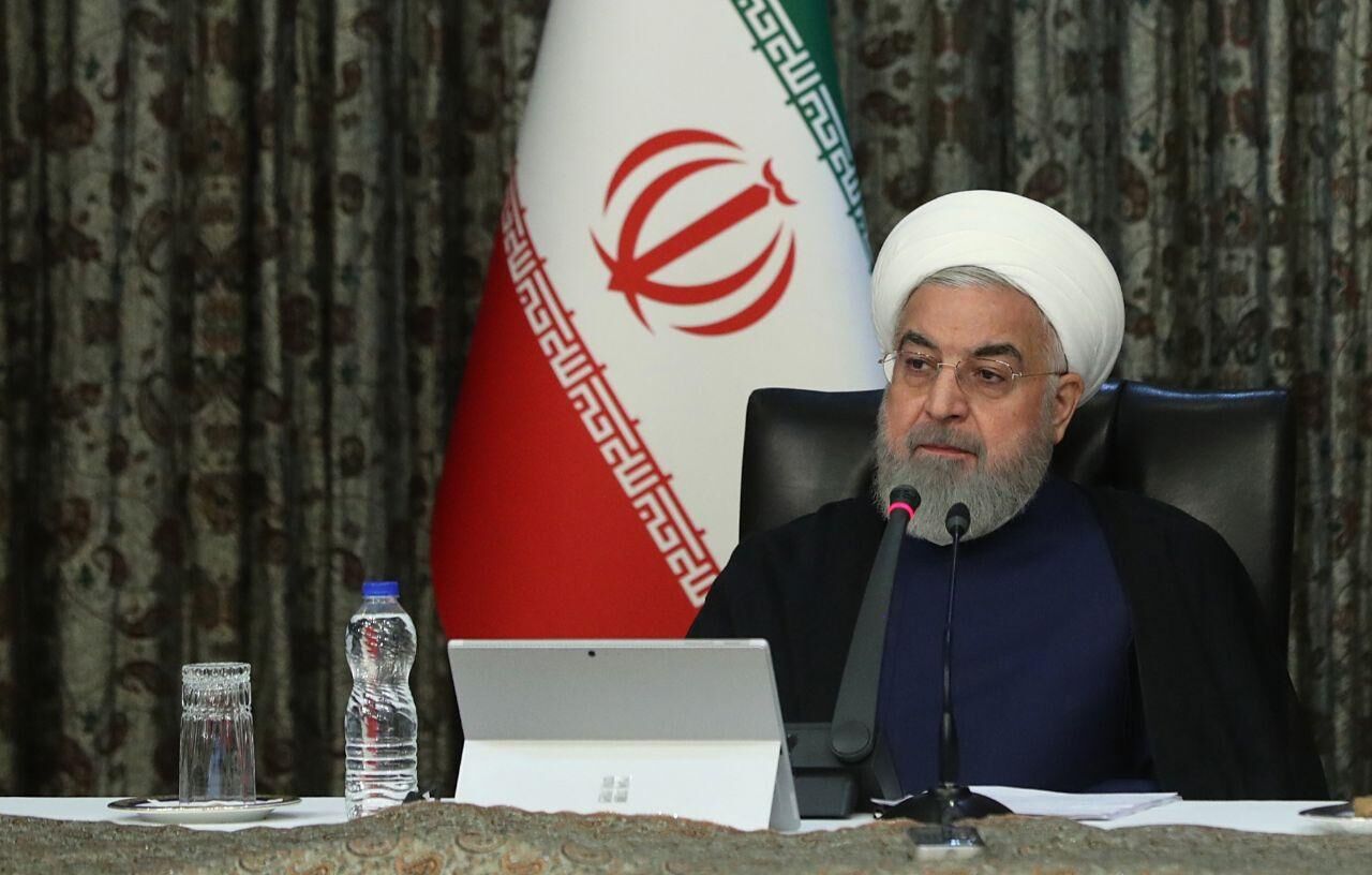 伊朗总统鲁哈尼：所谓美国援助是历史最大谎言之一