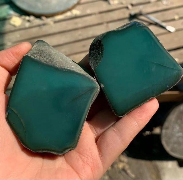 今天来聊聊蓝水翡翠__凤凰网