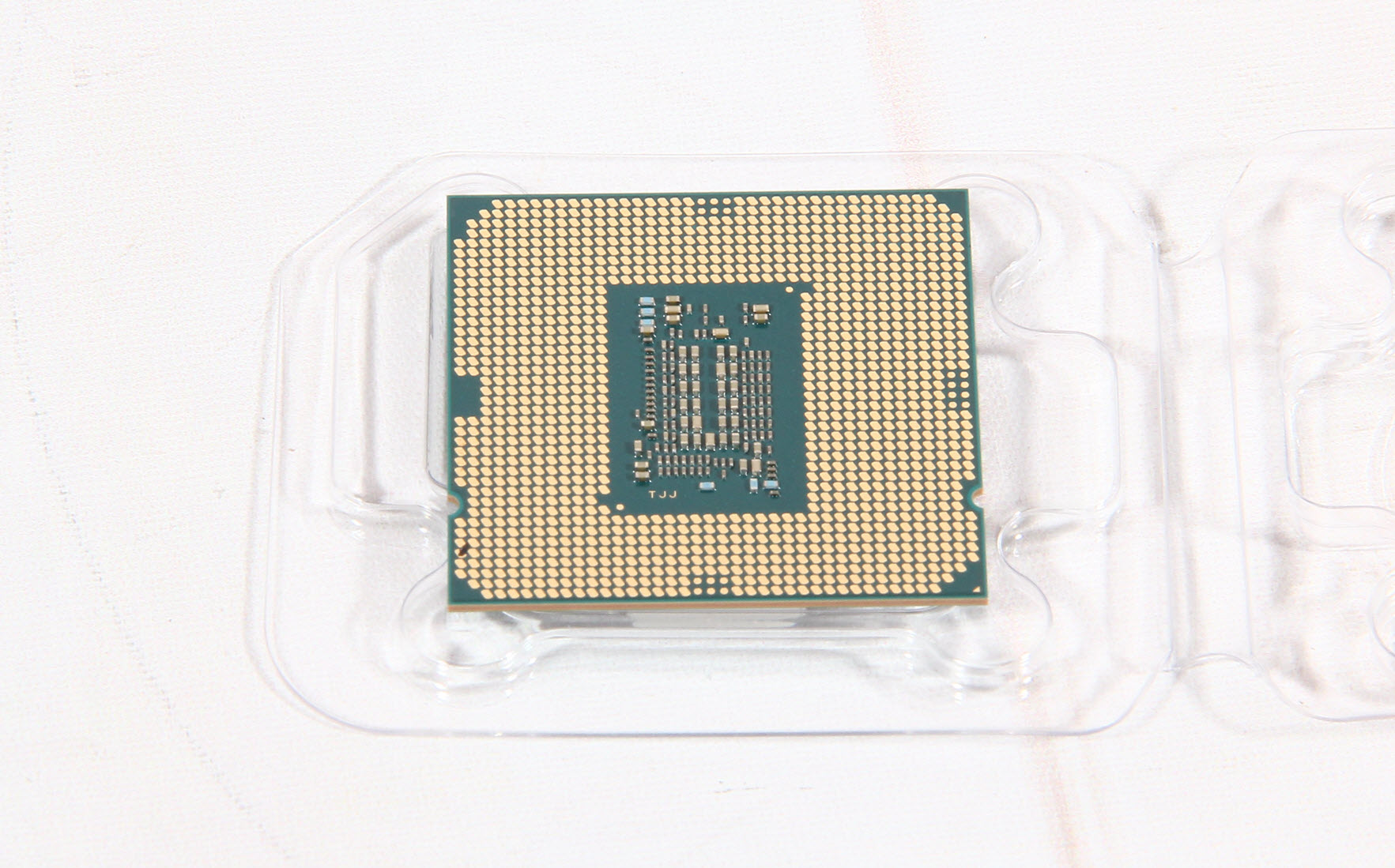 用价格干翻平衡i510400f终成千元级游戏之王