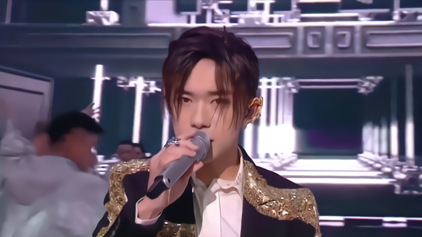 易烊千玺myboo在线索命狂欢夜惊玺不断