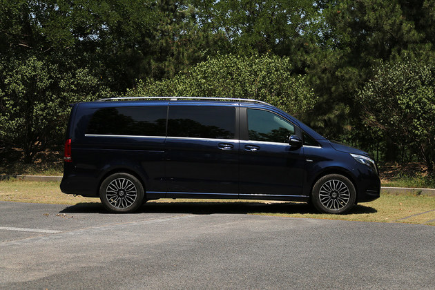 60򼶸Լ۱MPV Լ鱼V-Class