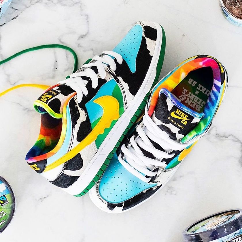 特殊鞋盒版突破2万元今早的牛奶冰淇淋dunksb联名你中签了吗