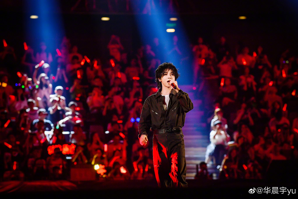 birthday to you…"5月20日,微博"火星空间站mars"发布了一条华晨宇