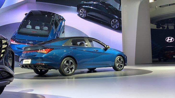 北京现代第七代伊兰特将今晚上市预售价10981458万元