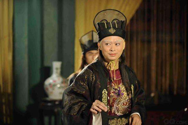 据清赵翼《二十二史札记》所载,刘瑾被抄家时有黄金二百五十万两,白银