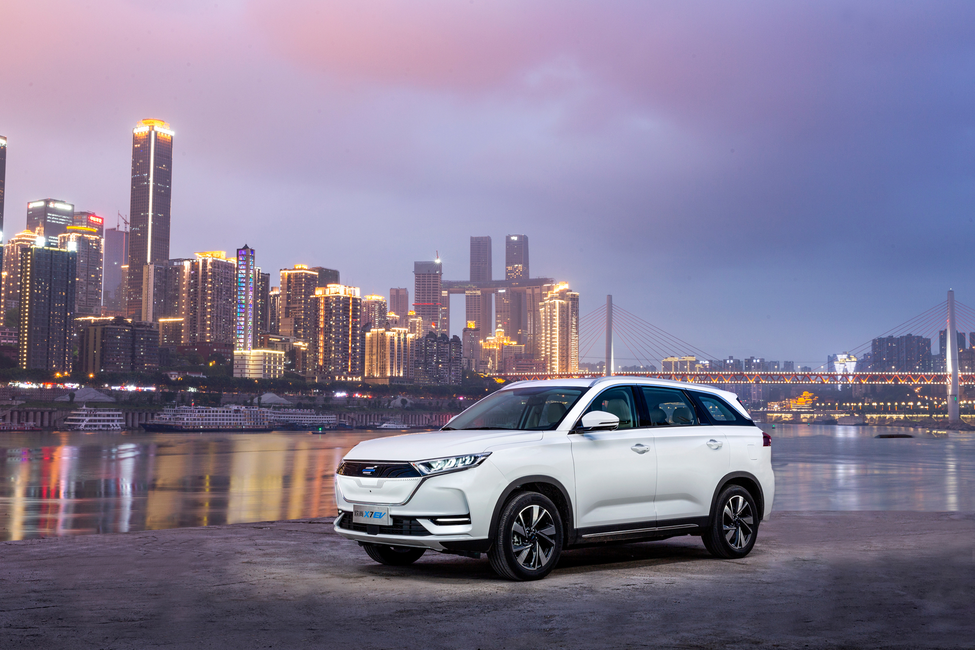 10分钟充100km深度分析长安欧尚ev