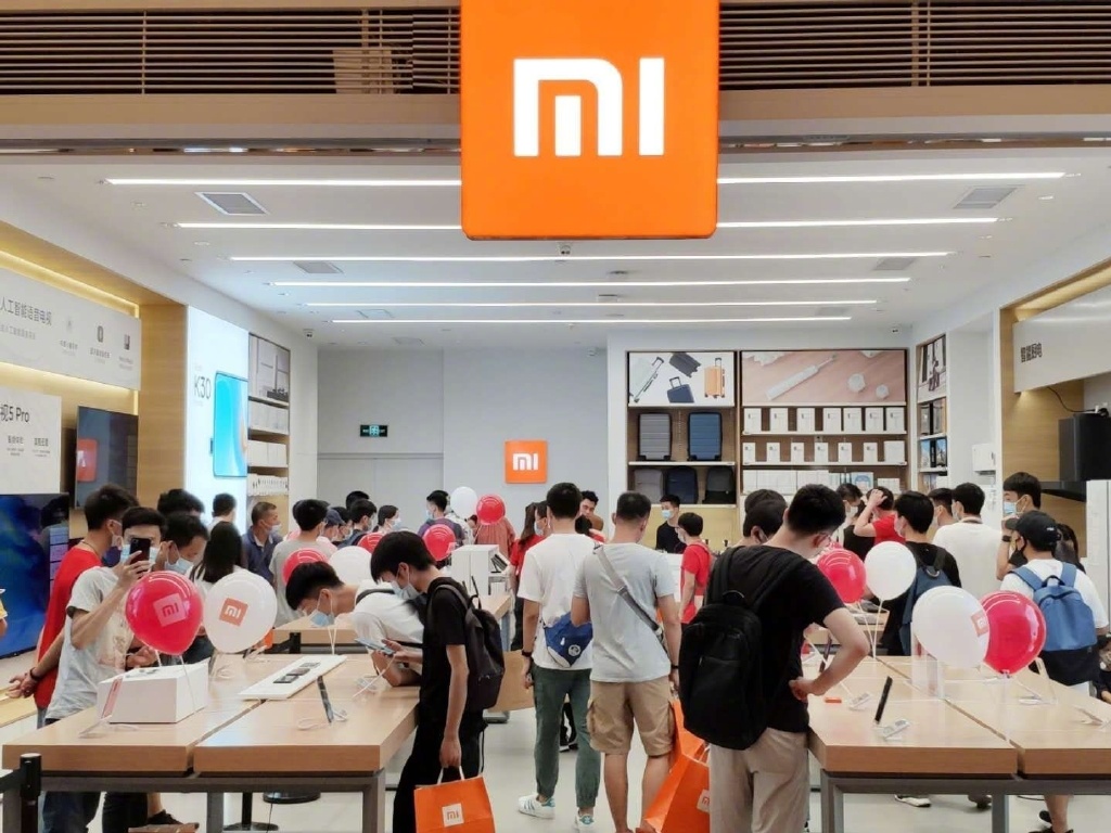 图片来源:小米公司8月26日下午,小米发布2020年第二季度财报,各项业务