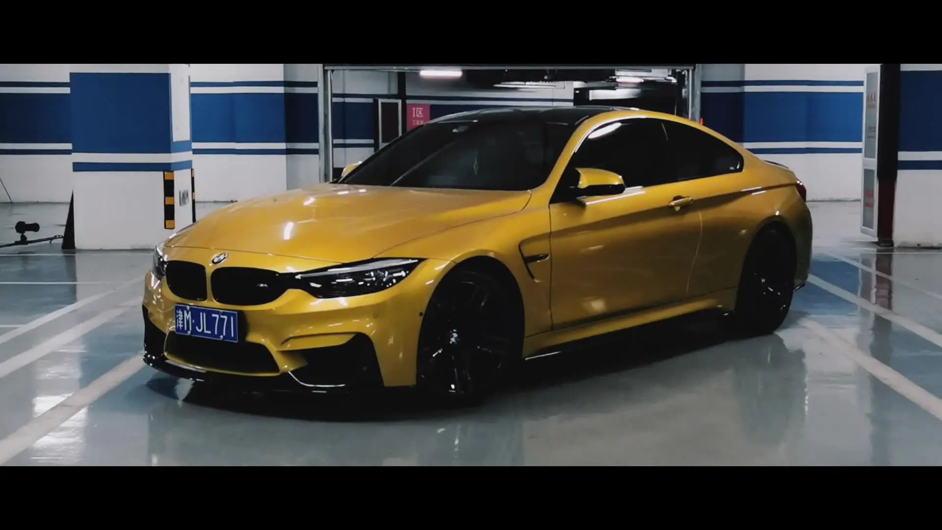 天津车友轻改奥斯丁黄宝马M4，就是夜空中最耀眼的流星