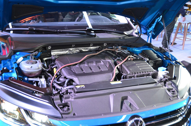 一汽-大众新CC家族正式上市 售价xx万起