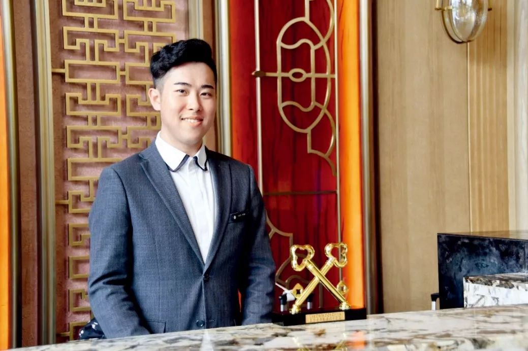 七月的一天,tony正在礼宾台值班,一位来福州旅游的台湾客人陈先生焦急