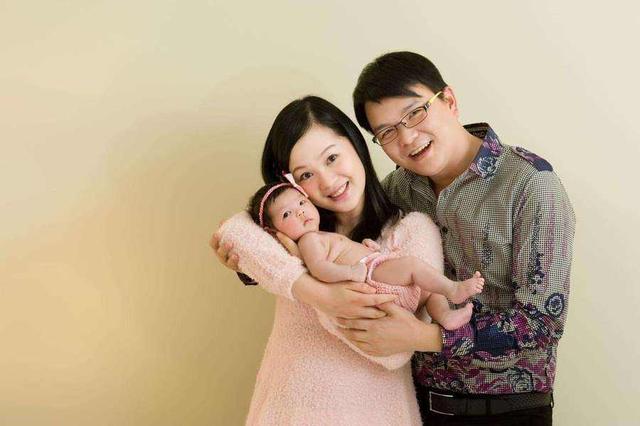 越剧女神裘丹莉怎么会嫁给潘前卫美女与野兽如今幸福美满