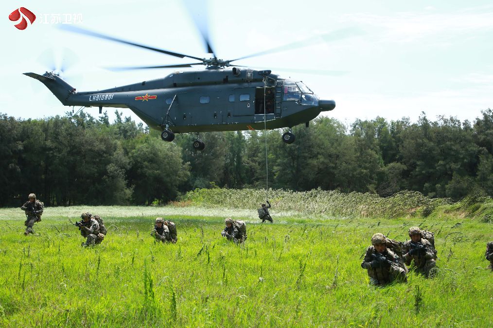 蓝军出击于震不走寻常路山豹旅今晚见
