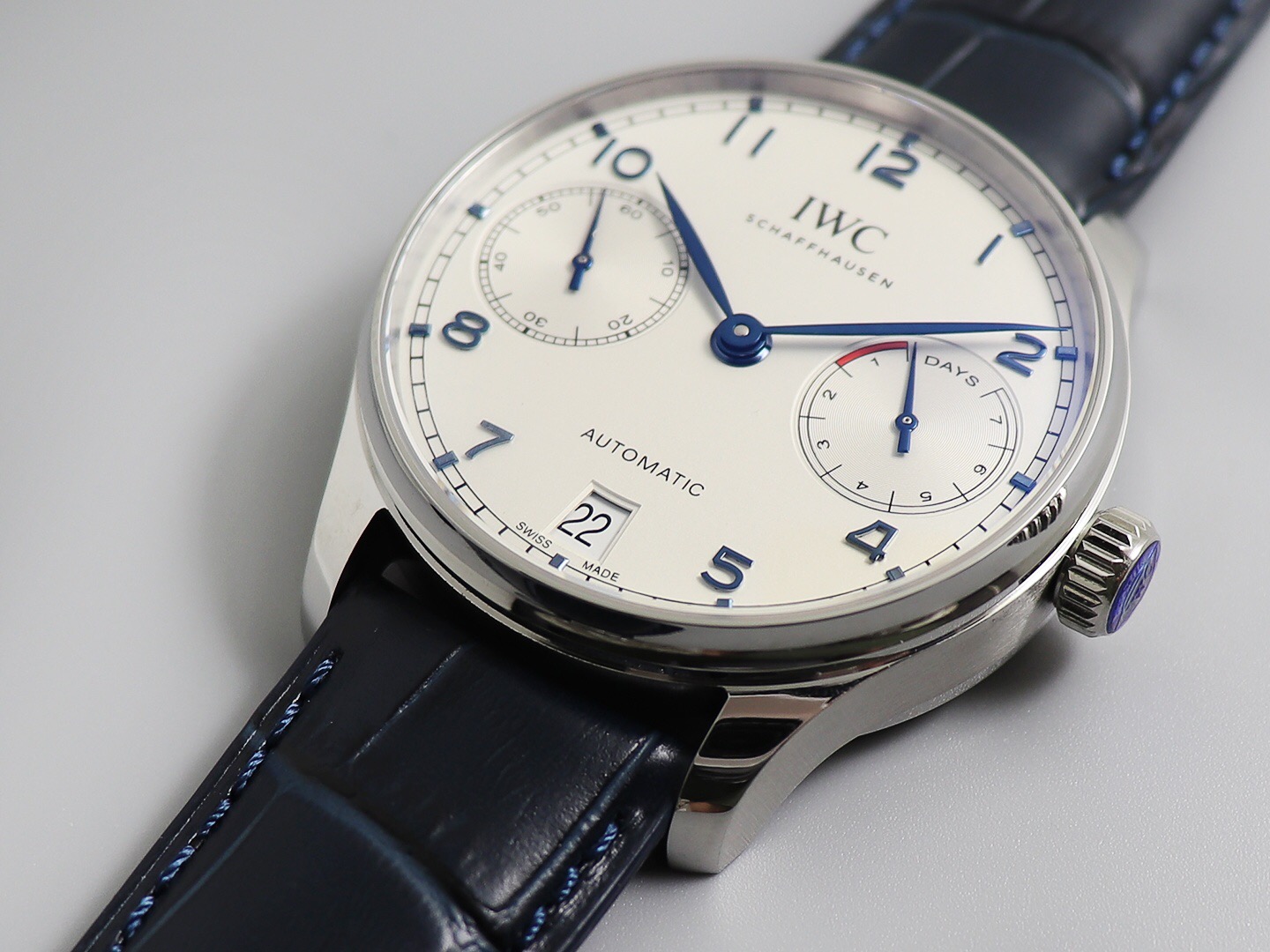 siri说表:zf万国葡萄牙系列葡七白盘腕表