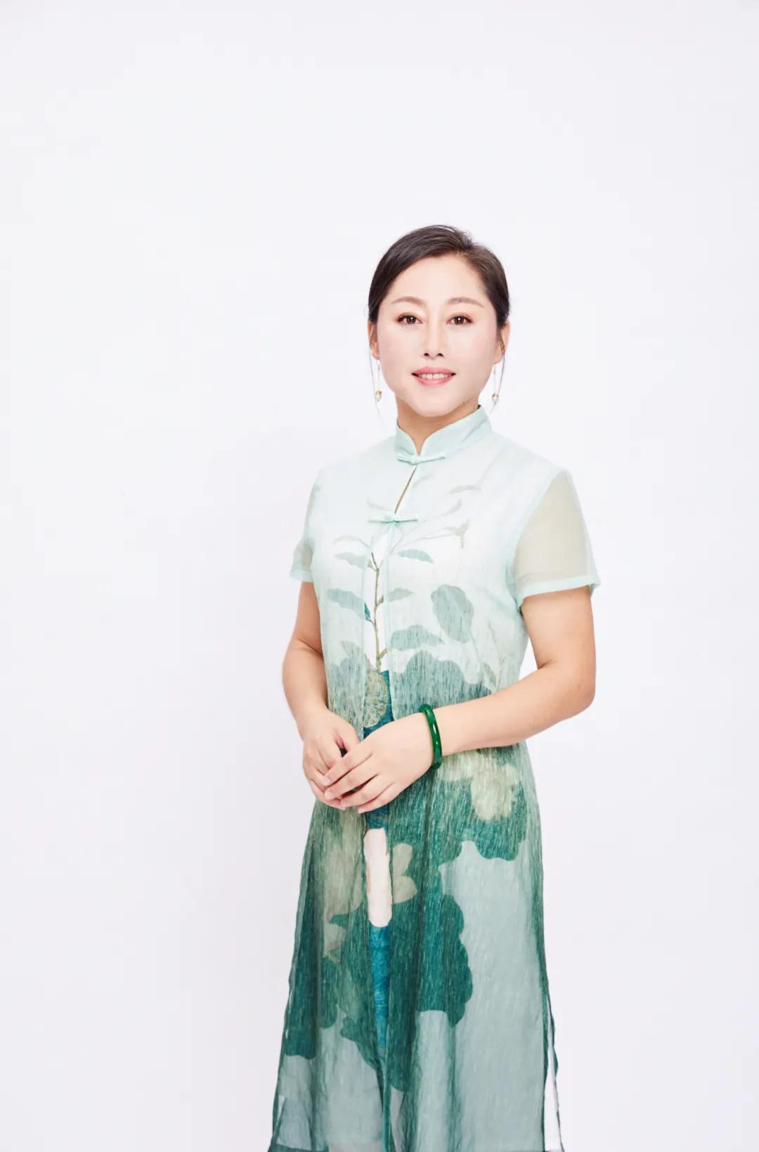 齐丽格尔,有才有爱的慈善影星!__凤凰网