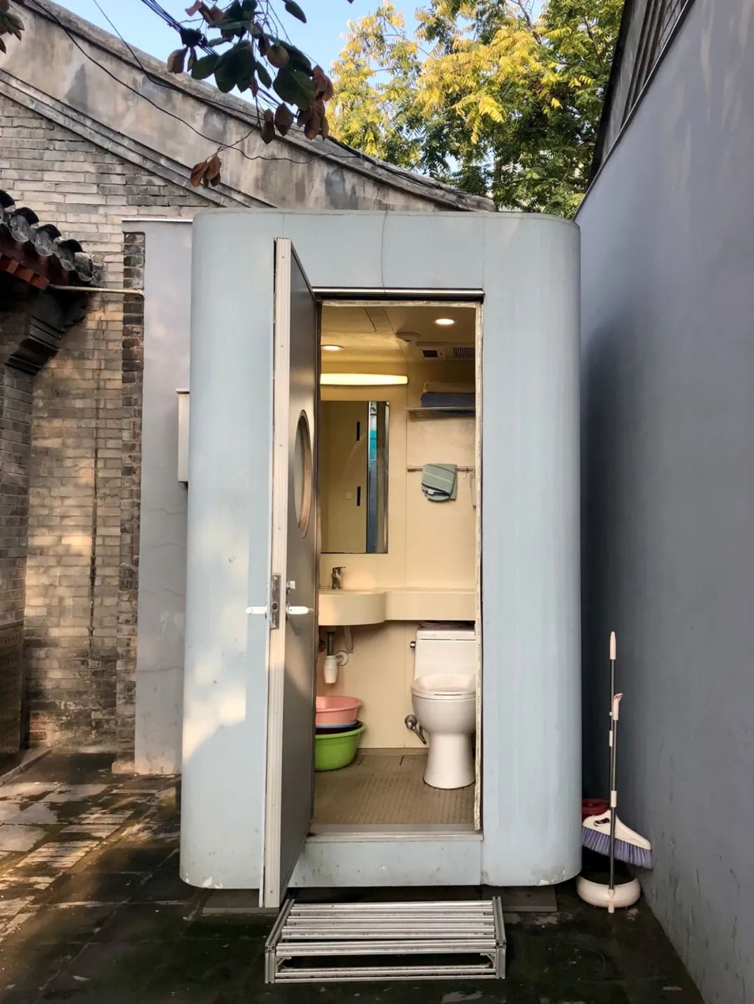 [转帖]你爱的老胡同,正慢慢变年轻 【猫眼看人】-凯迪社区