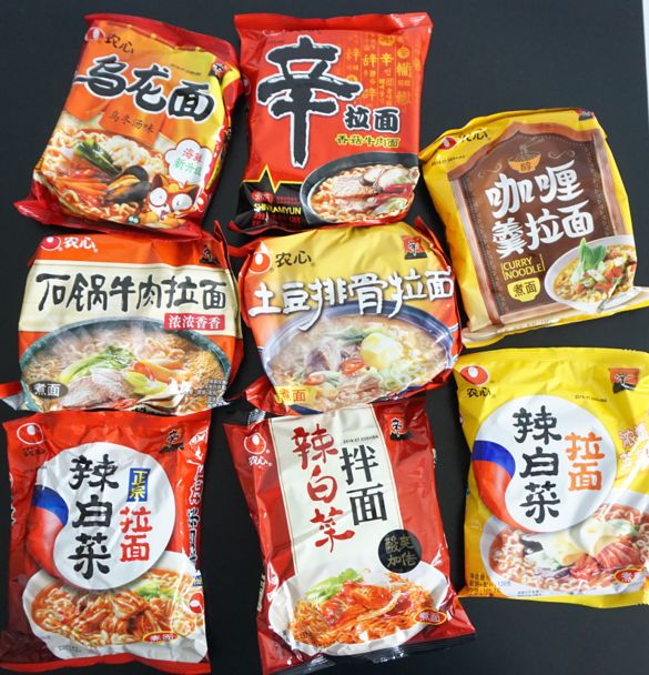 因物资匮乏而诞生的方便面,拯救了多少人的胃?__凤凰网