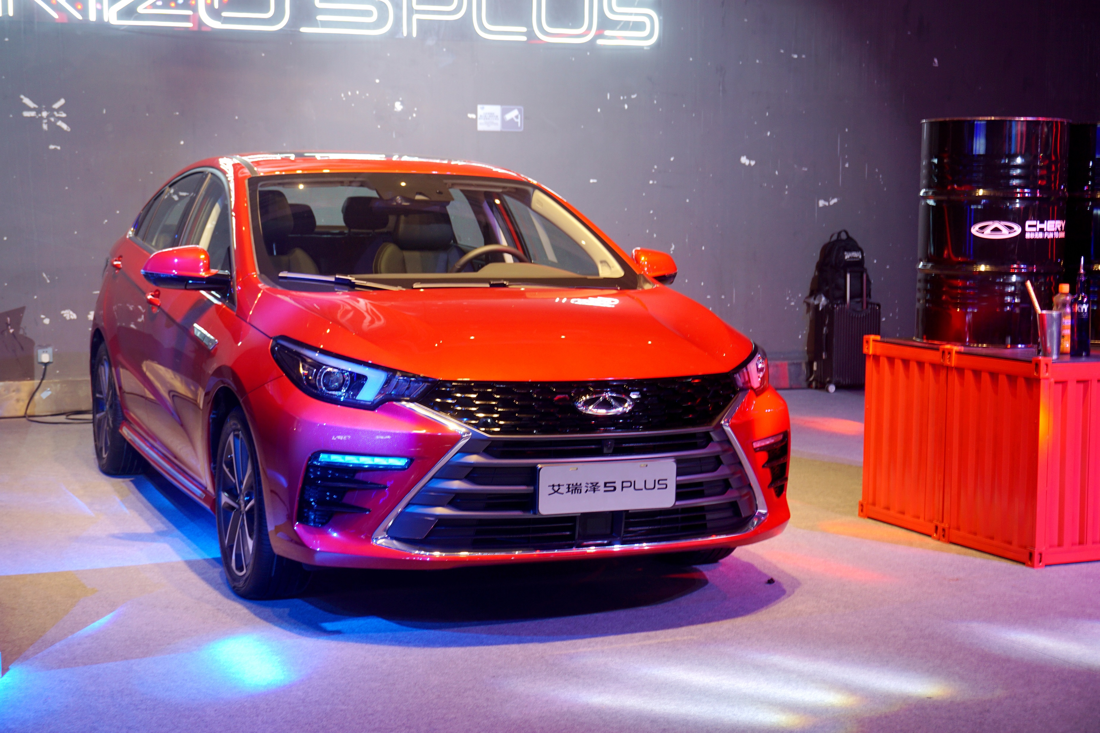 聚焦时尚智能两大关键艾瑞泽5plus的变不仅在前脸