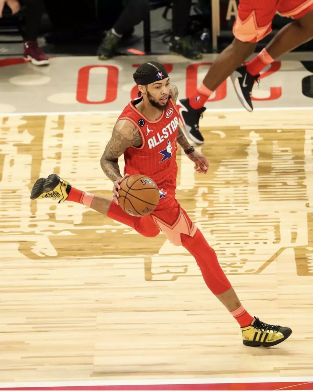 米德尔顿 nike zoom freak