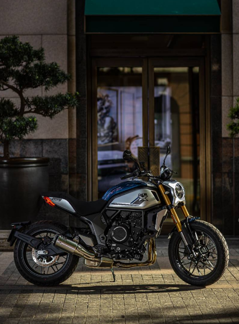 45800元春风年度旗舰现代复古车700clx复古版正式发售