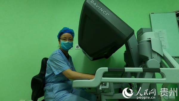 贵州省内首例小儿泌尿机器人手术成功
