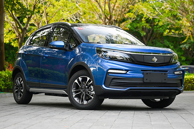 "吉利远景x3"电动版,城市代步新选择,6万的预算买它错不了__凤凰网