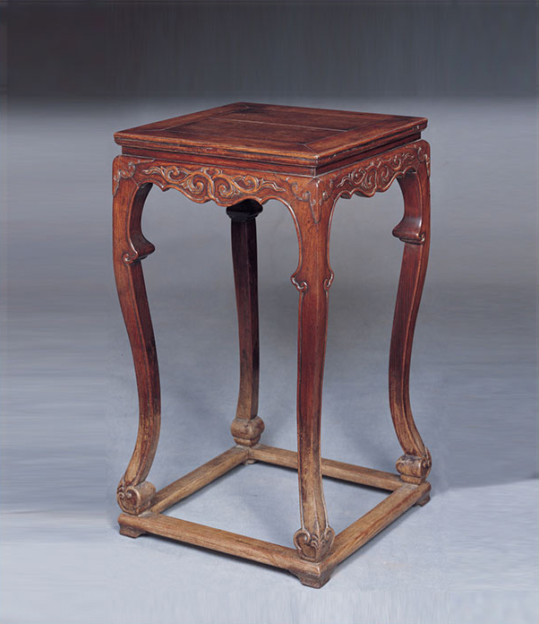 解密一件珍贵的明代黄花梨方几