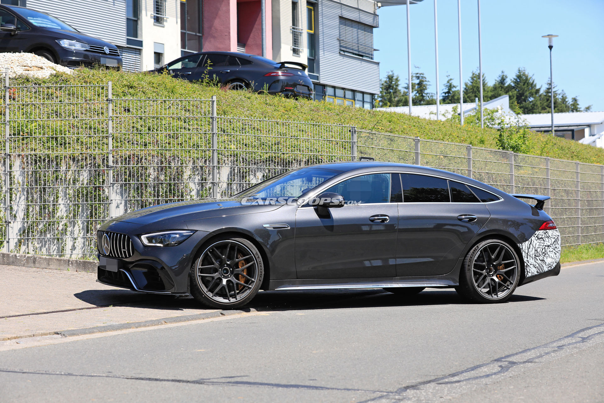 最大输出805 hp 奔驰amg混动gt73谍照曝光