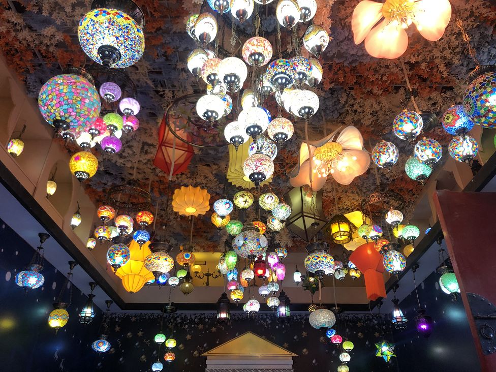 美炸了的国际灯笼展,竟然出自95后美女之手