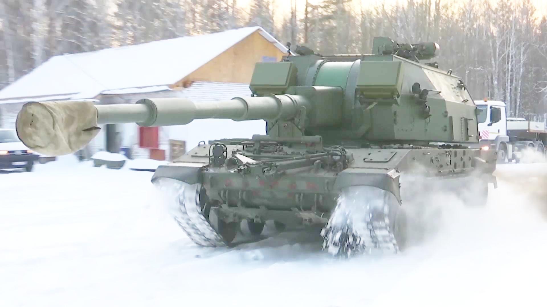 雪原巨兽！俄罗斯最强大口径自行火炮实弹测试画面曝光
